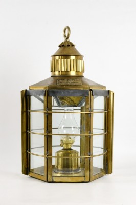 Clipper Ship Lamp [1]