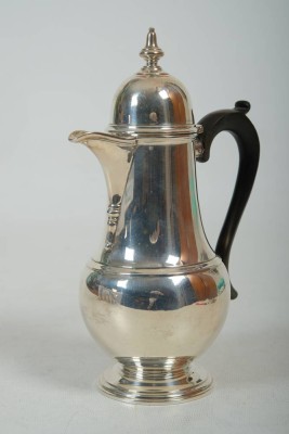 MOKKAKANNE mit Holzgriff (Sterlingsilber, 925er, nicht getestet); Kanne = 295g