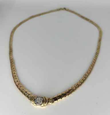 Brillanten Collier, 585 Gelbgold, 15,5g, Länge 22 cm.