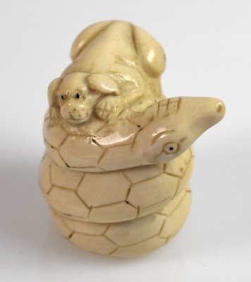NETSUKE NETSUKE