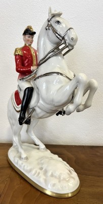 Reiterfigur, erinnert an: 
