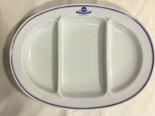 Selb Bavaria, Zeppelin, Ovale Platte mit drei Einteilungen.