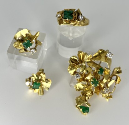 Dix-Atelier-Schmuck, vierteilig, alle Schmuckobjekte Gelbgold 750 (punziert).