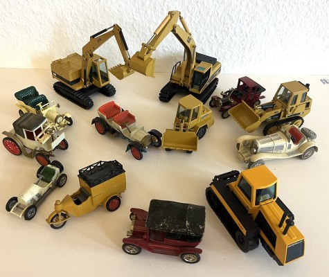 Konvolut Spielzeugautos, 14-teilig.