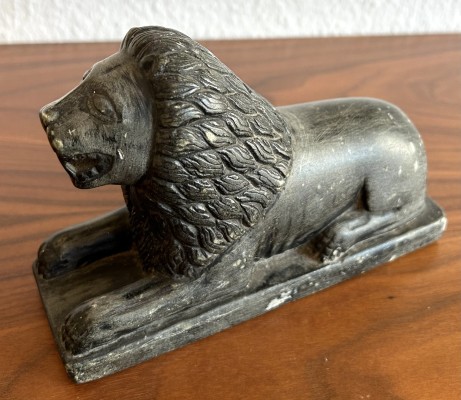Anonym (20. Jahrhundert), Löwenfigur, Stein.