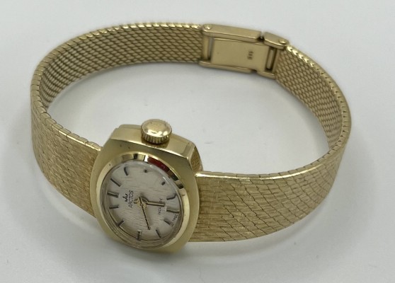 Damenarmbanduhr Arctos, Incabloc, 585 Gelbgold, Swiss made. Gehäuse und Armband gestempelt.