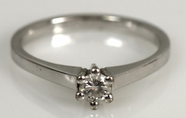 BRILLANTRING Solitärbrillant 0,22ct BRILLANTRING Solitärbrillant 0,22ct