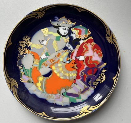 Rosenthal, Björn Wiinblad, vier kleine Teller und zwei große Teller. Aladin und die Wunderlampe XI und I, Zauberpferd II und IV und Weihnachten.