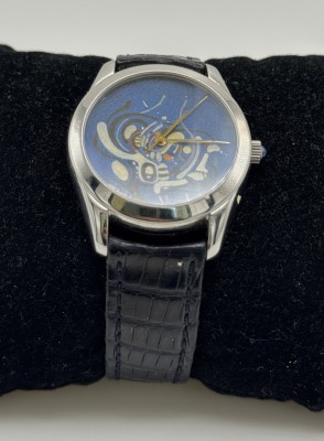 Christian Lippuner Armbanduhr, Unikat mit einem Gemälde des Künstlers Kurt Lauer als Ziffernblatt.