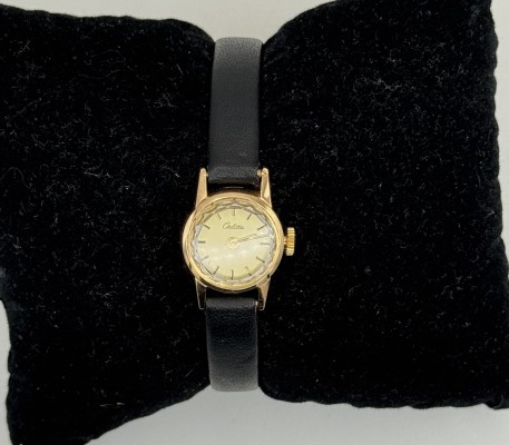 Orlitta Damenarmbanduhr, 750 Gelbgold, Lederarmband. Guter Zustand, Funktion ungeprüft.