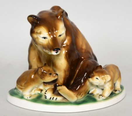 BÄRIN mit JUNGEN Gräfenthal