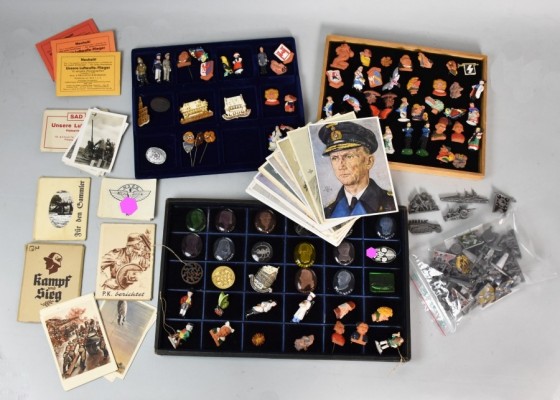 LOT WHW SAMMELABZEICHEN - MILITÄRISCHES KLEINSPIELZEUG - WEHRMACHTSFOTOS LOT WHW SAMMELABZEICHEN - MILITÄRISCHES KLEINSPIELZEUG - WEHRMACHTSFOTOS