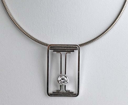 COLLIER COLLIER