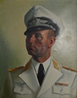OFFIZIER IN UNIFORM OFFIZIER IN UNIFORM