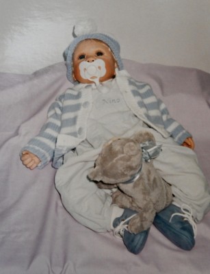 KÜNSTLERPUPPE KÜNSTLERPUPPE