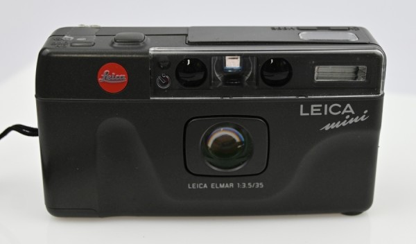 LEICA Mini LEICA Mini