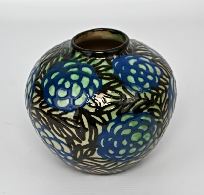 VASE VASE