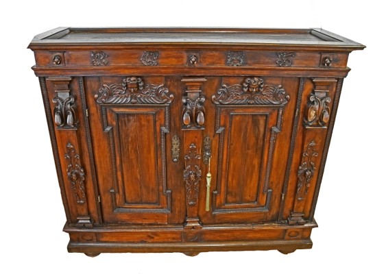 HALBSCHRANK 17.Jh. HALBSCHRANK 17.Jh.