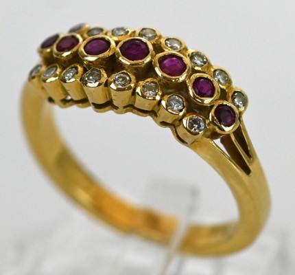 RING 18ct