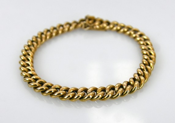 ARMBAND